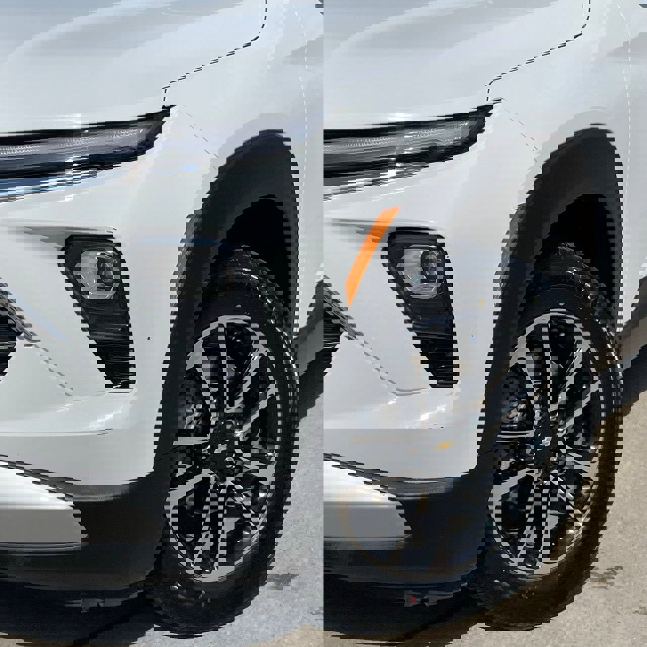 Used 2025 Chevrolet TrailBlazer LT image 9