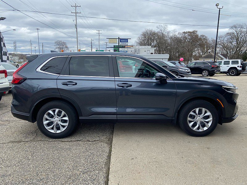 Used 2025 Honda CR-V LX image 5