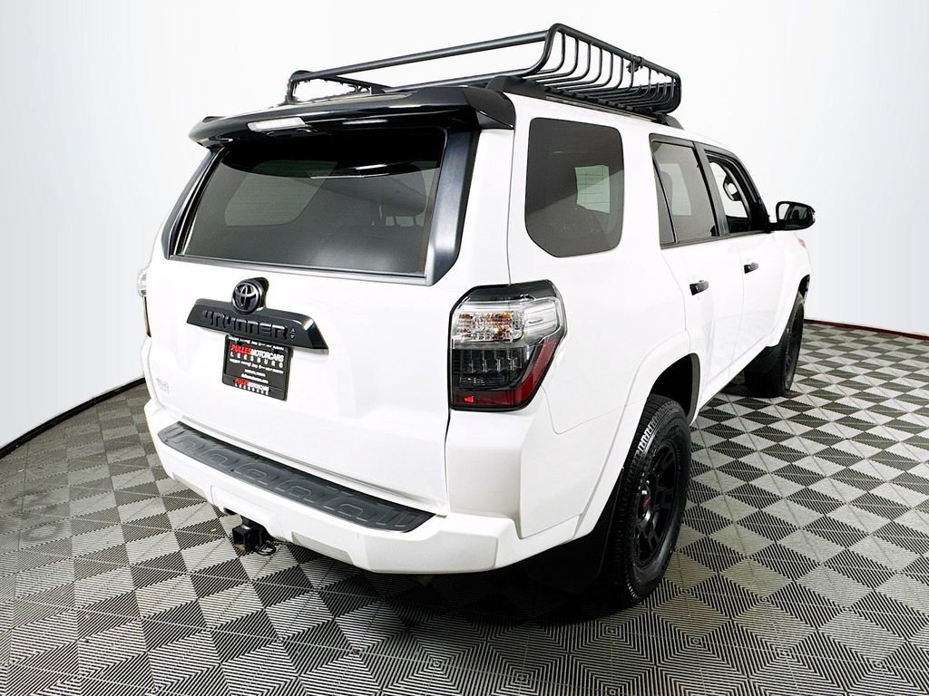 Used 2021 Toyota 4Runner Venture w/ Moonroof Package AWD/4WD image 7