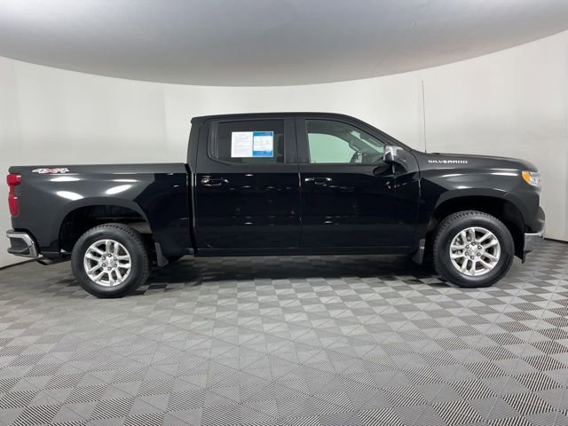 Used 2023 Chevrolet Silverado 1500 LT image 12