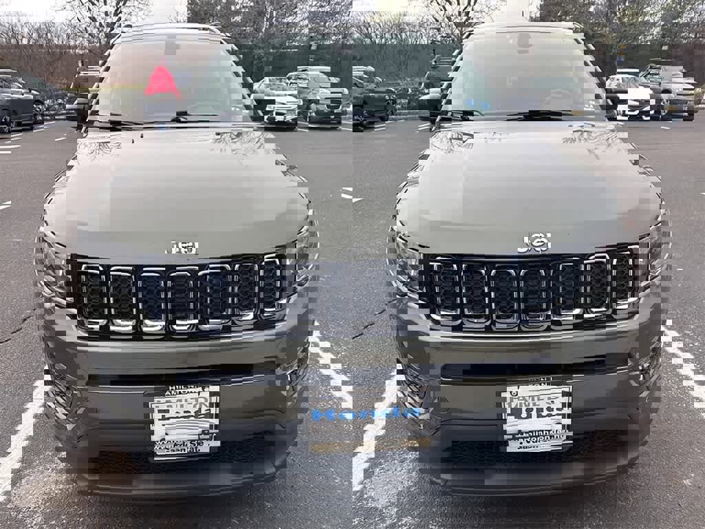 Used 2018 Jeep Compass Sport w/ Cold Weather Group image 2