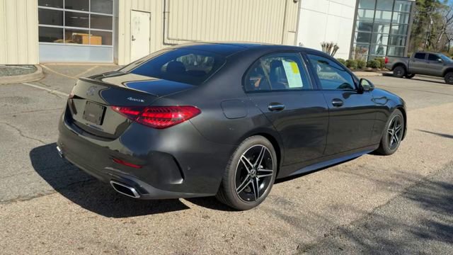 Used 2022 Mercedes-Benz C 300 4MATIC Sedan image 2
