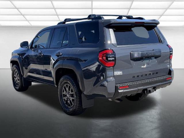 Used 2026 Toyota 4Runner SR5 AWD/4WD image 4