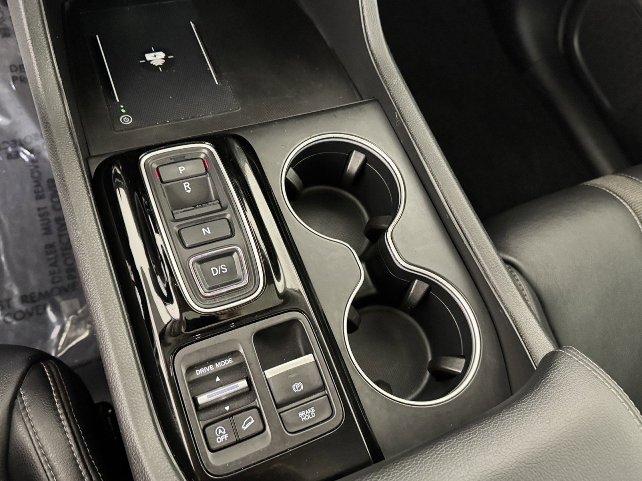 Used 2023 Honda Pilot Touring image 15