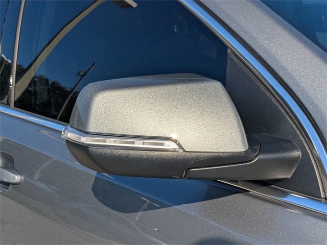 Used 2023 GMC Acadia SLT w/ Preferred Package image 13