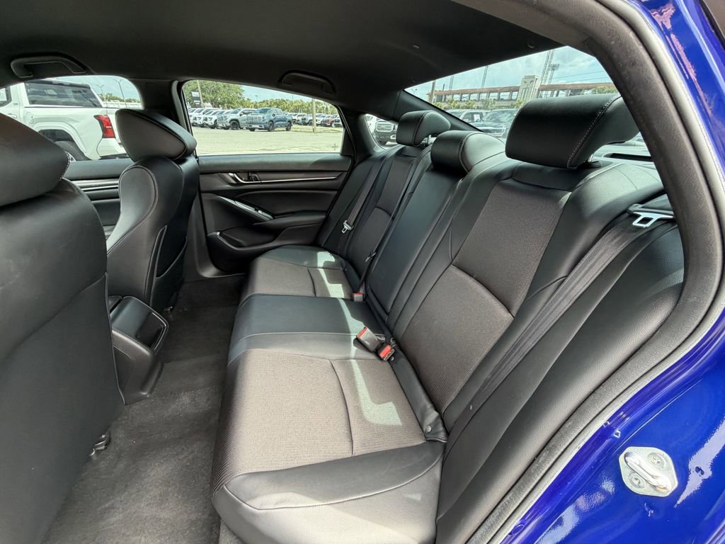 Used 2022 Honda Accord Sport image 17