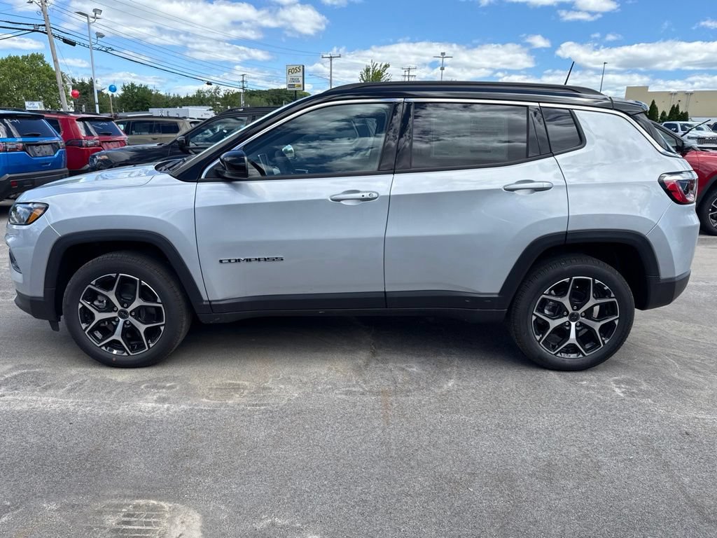 New 2026 Jeep Compass Limited w/ Sun, Sound & Navigation Group AWD/4WD image 2