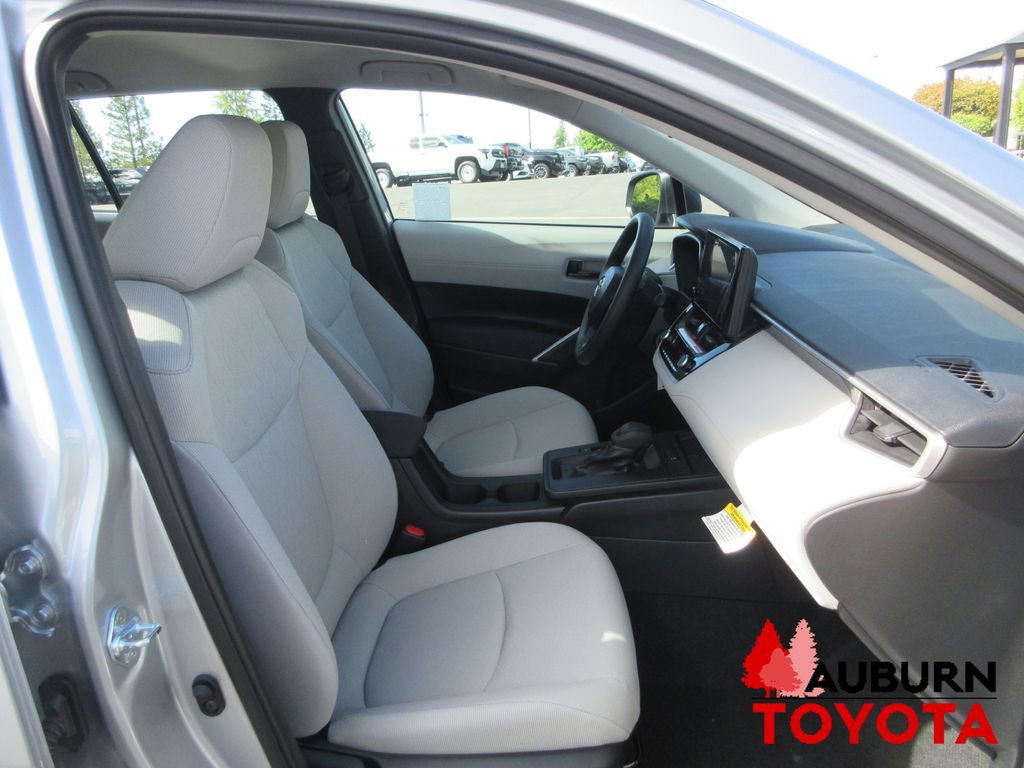 New 2026 Toyota Corolla Cross L image 9