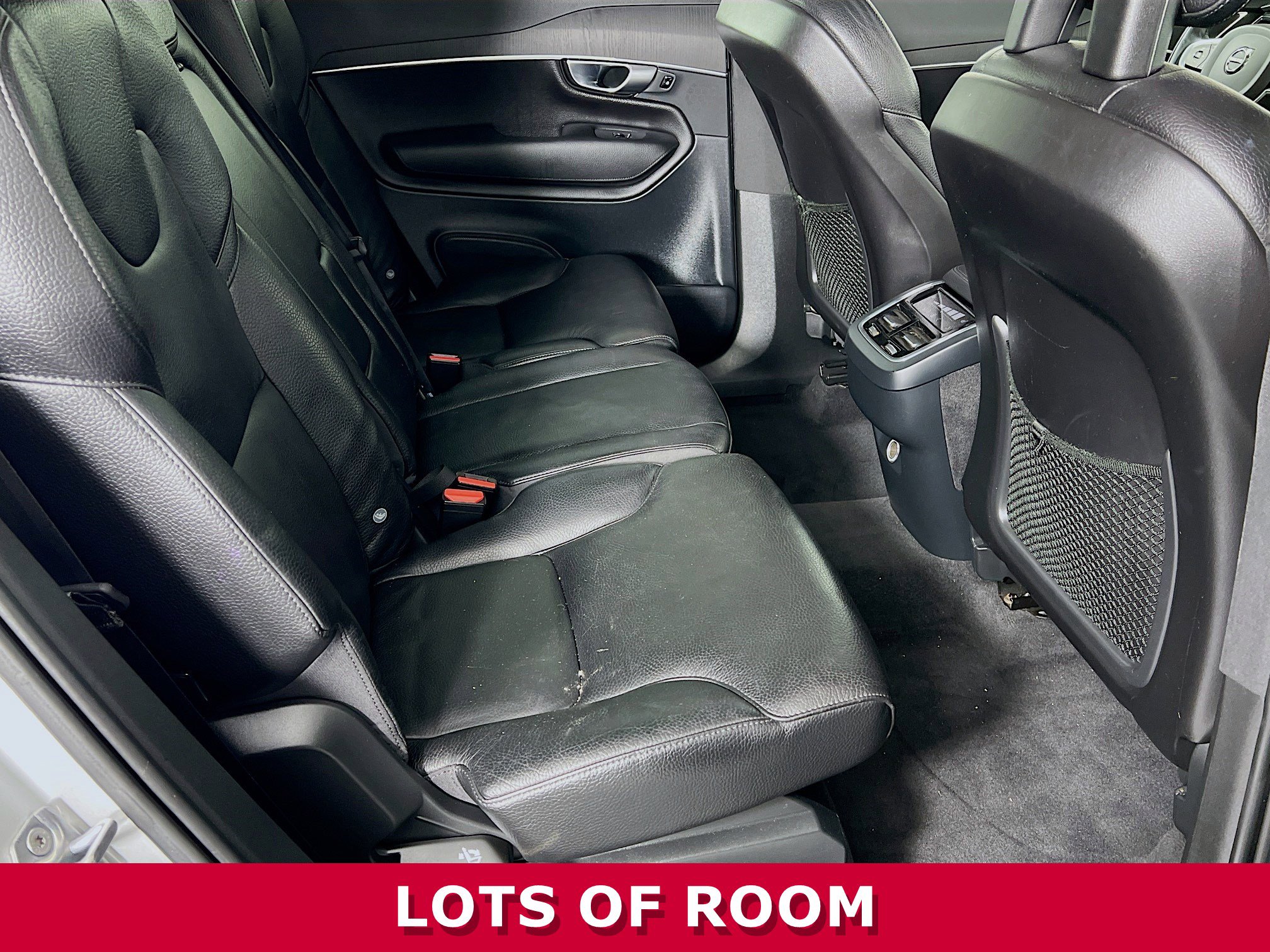 Used 2020 Volvo XC90 T6 Momentum image 23