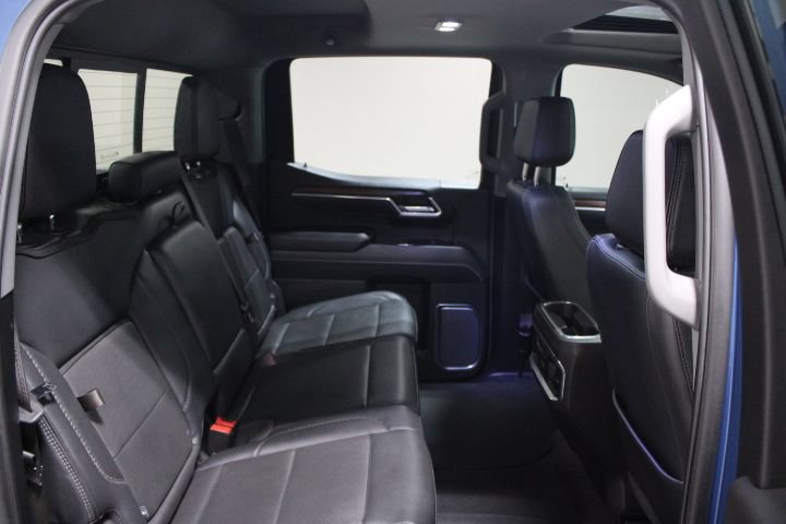 Used 2025 GMC Sierra 1500 Denali w/ Denali Reserve Package AWD/4WD image 31