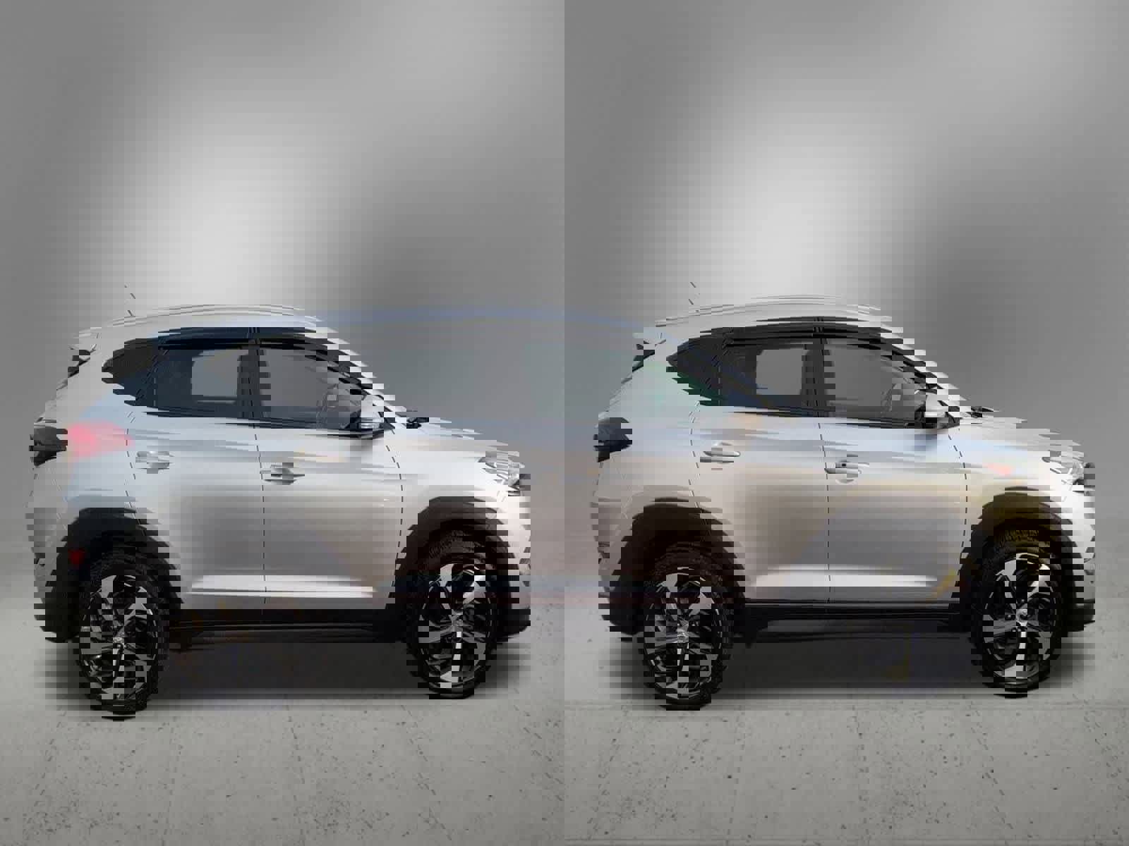 Used 2016 Hyundai Tucson Sport image 7