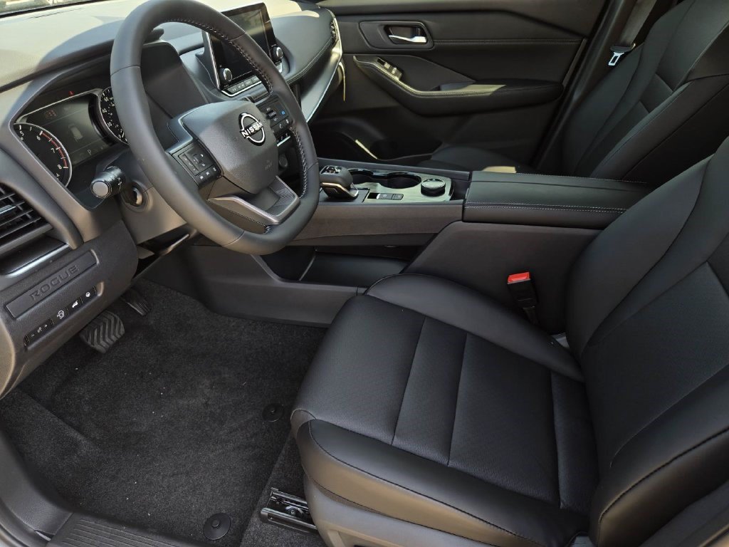 New 2026 Nissan Rogue Dark Armor AWD/4WD image 20