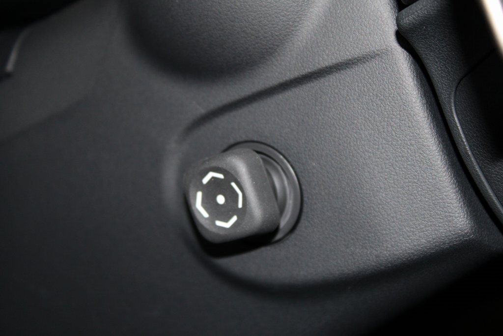 Used 2025 Lexus IS 350 F Sport image 13