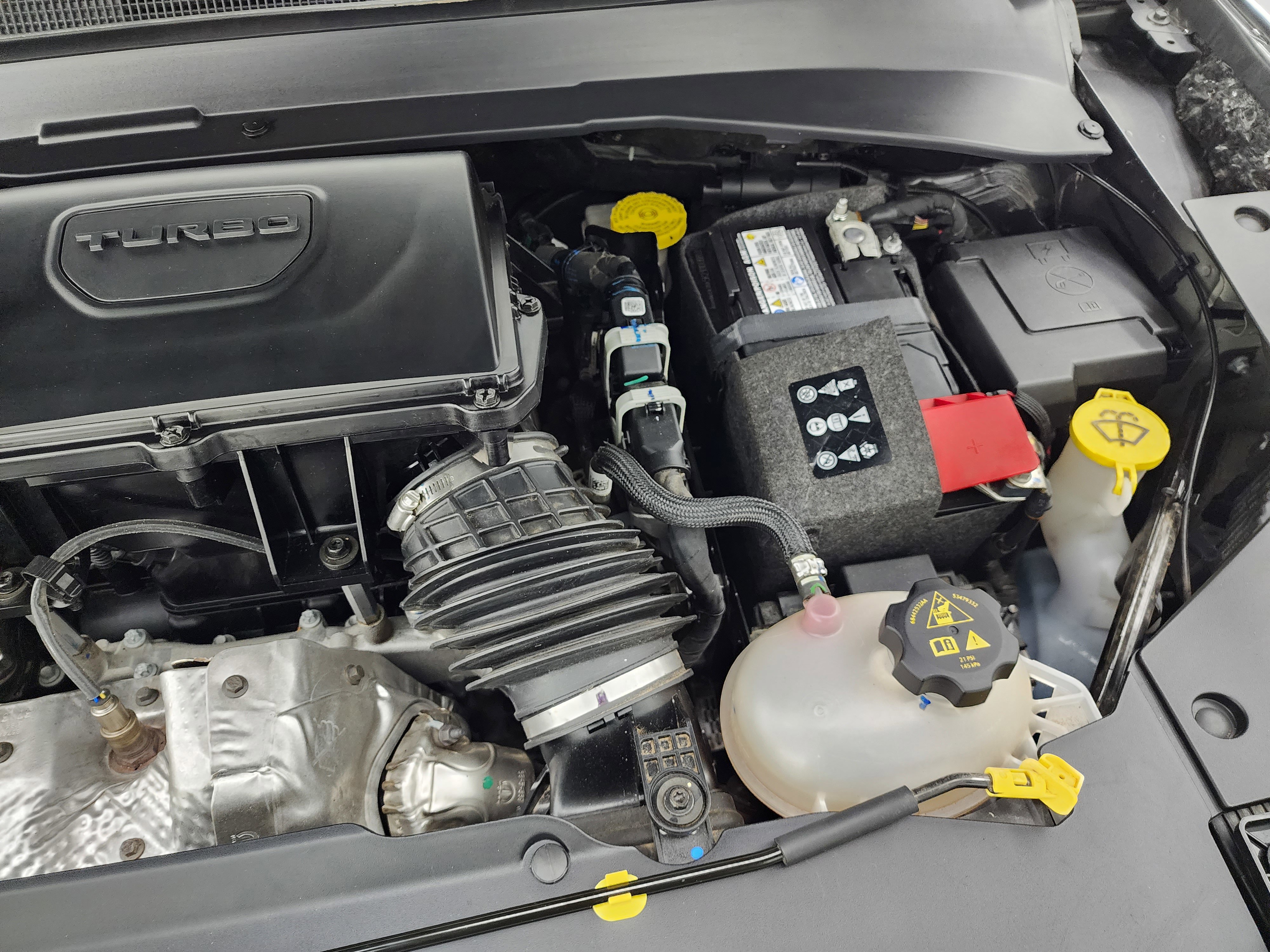 Used 2024 Jeep Compass Latitude image 16