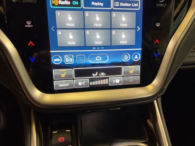 Certified 2025 Subaru Outback Limited image 34