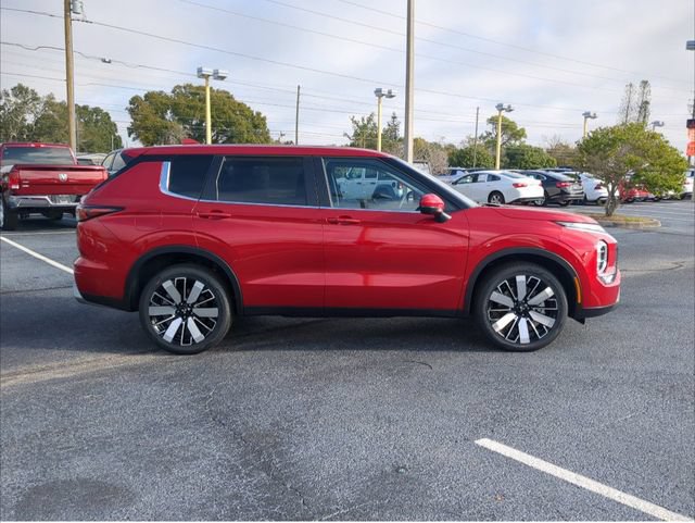 New 2026 Mitsubishi Outlander SE FWD image 5