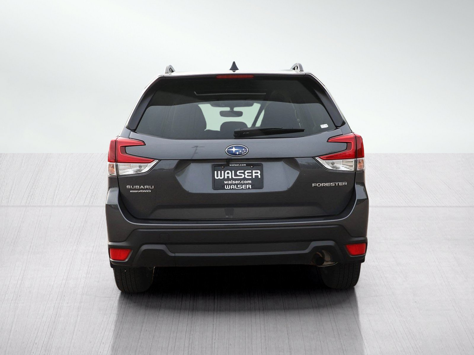 Used 2024 Subaru Forester Premium AWD/4WD image 5