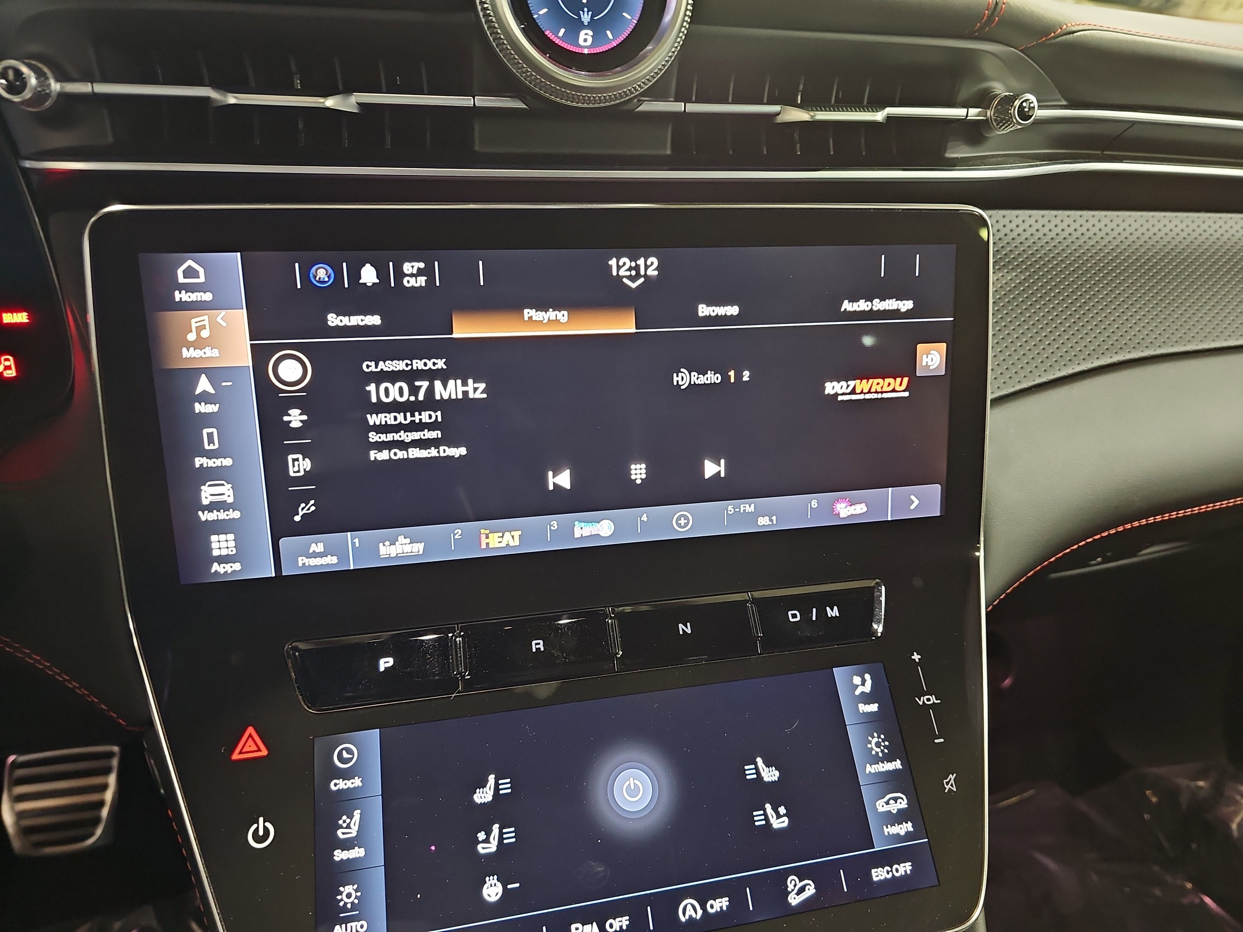 Used 2023 Maserati Grecale Trofeo AWD/4WD image 23