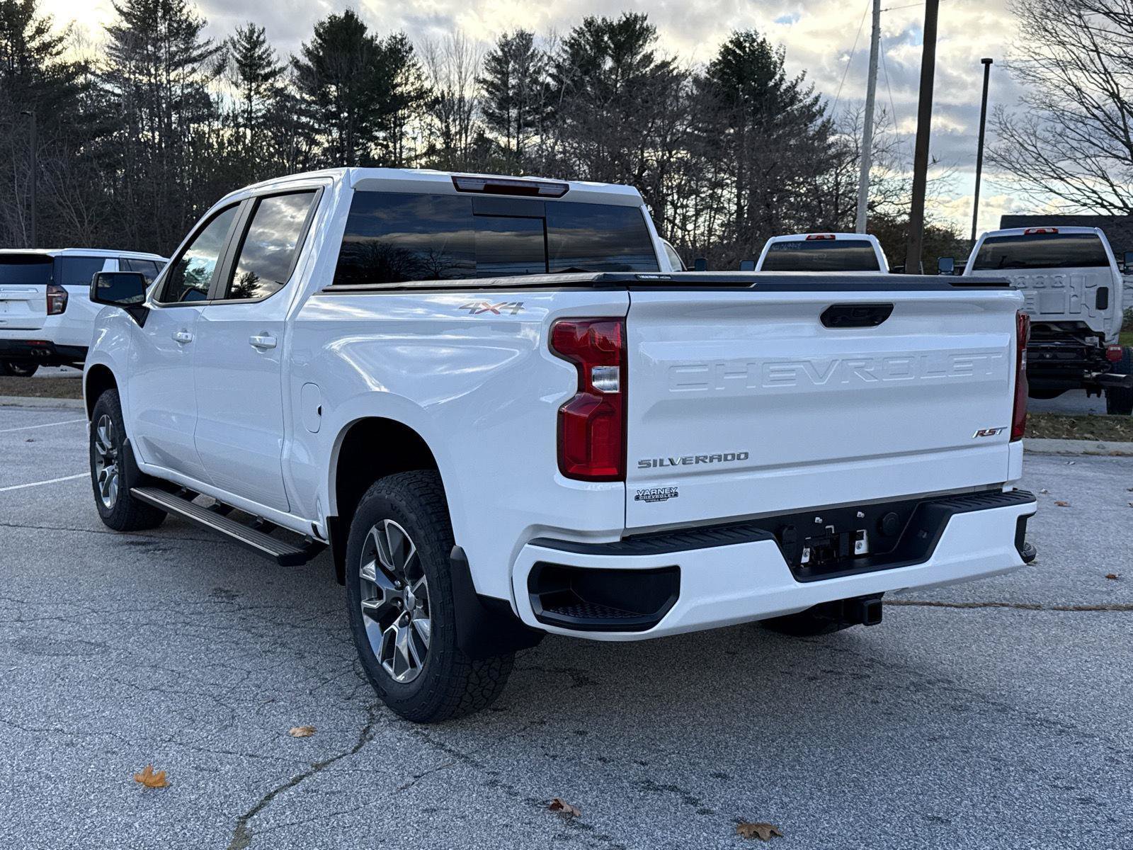 New 2026 Chevrolet Silverado 1500 RST w/ Convenience Package II AWD/4WD image 6