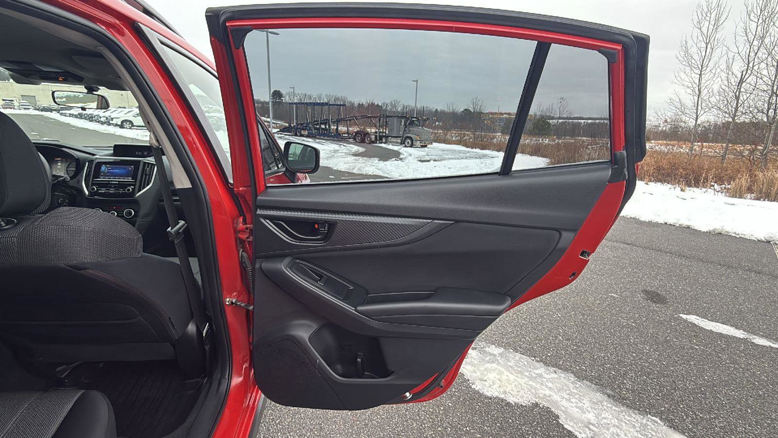 Used 2021 Subaru Crosstrek 2.0i image 21