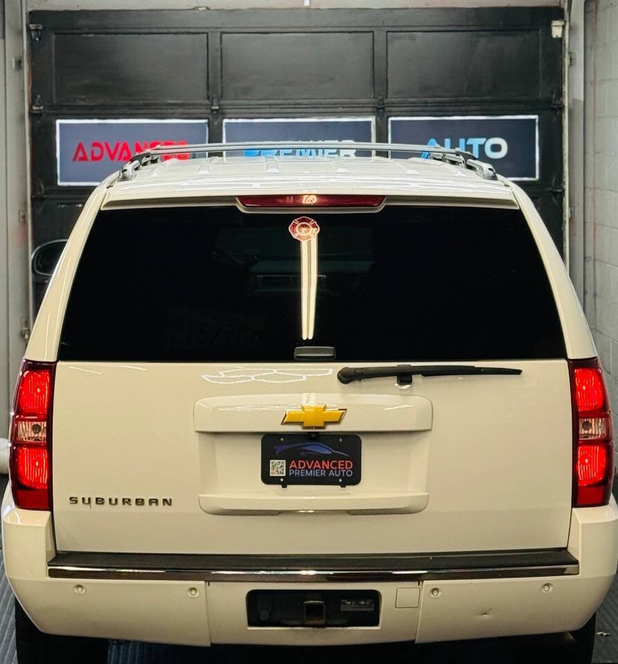 Used 2013 Chevrolet Suburban LTZ AWD/4WD image 12