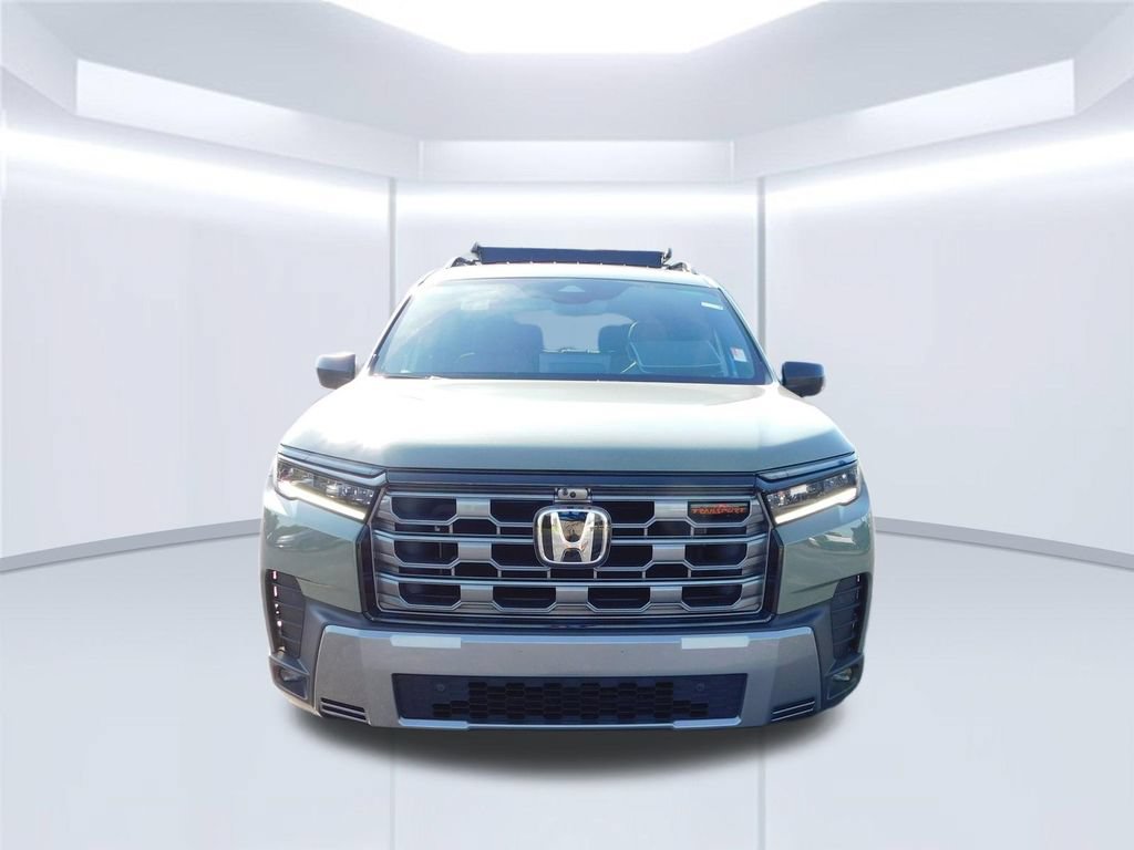 New 2026 Honda Pilot TrailSport image 9