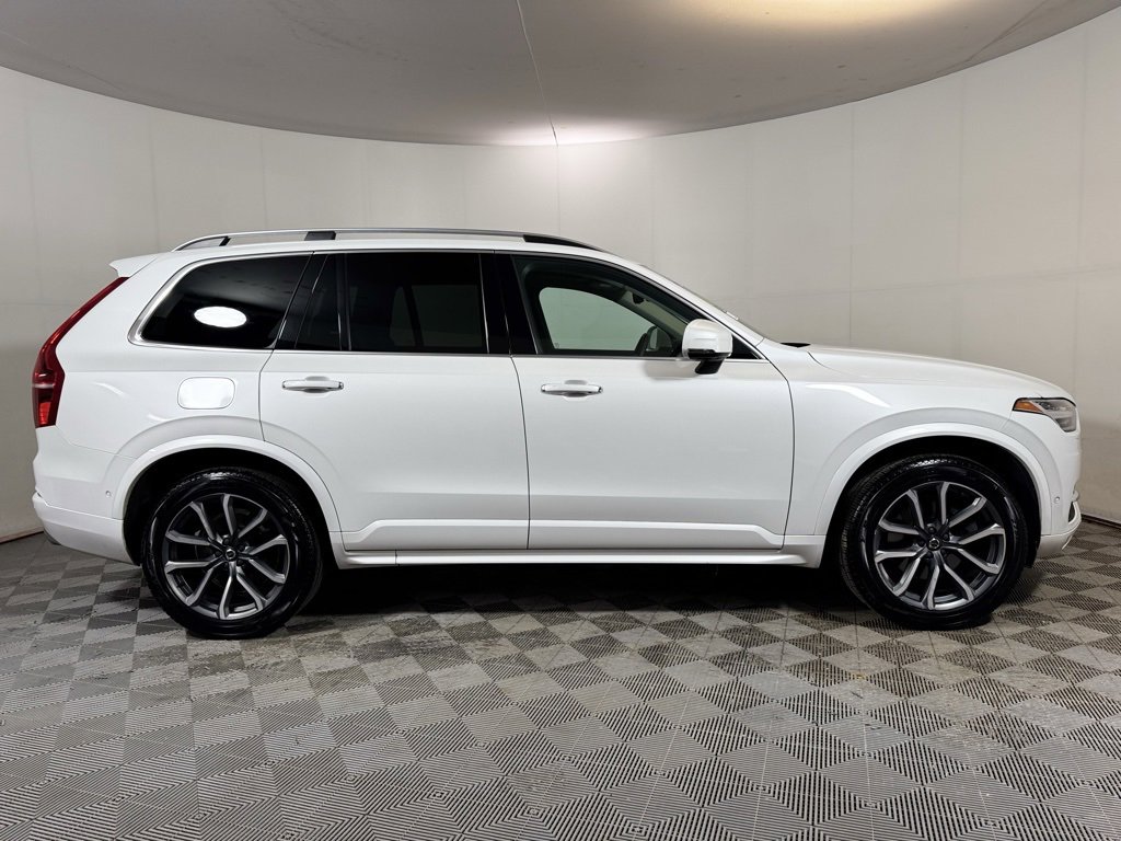 Used 2019 Volvo XC90 T6 Momentum w/ Advanced Package image 10