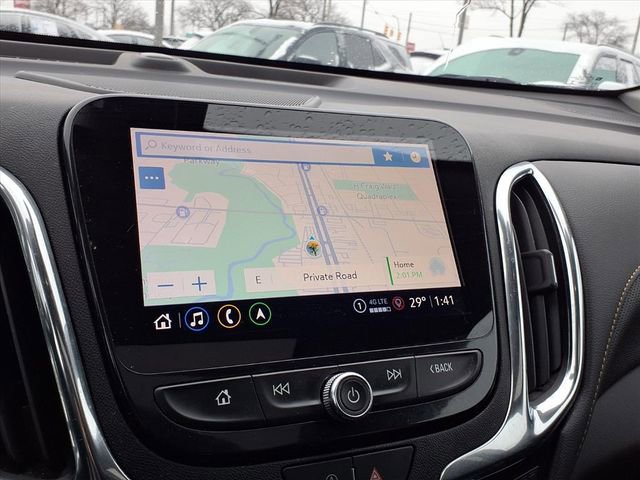 Used 2023 Chevrolet Equinox Premier image 9