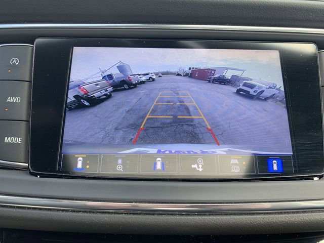 Used 2024 Buick Enclave Avenir w/ Avenir Technology Package image 15