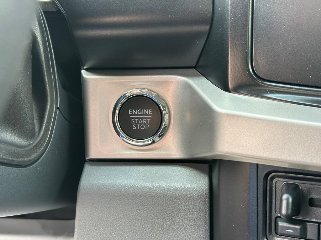 New 2026 Ford F250 XLT w/ XLT Premium Package AWD/4WD image 11