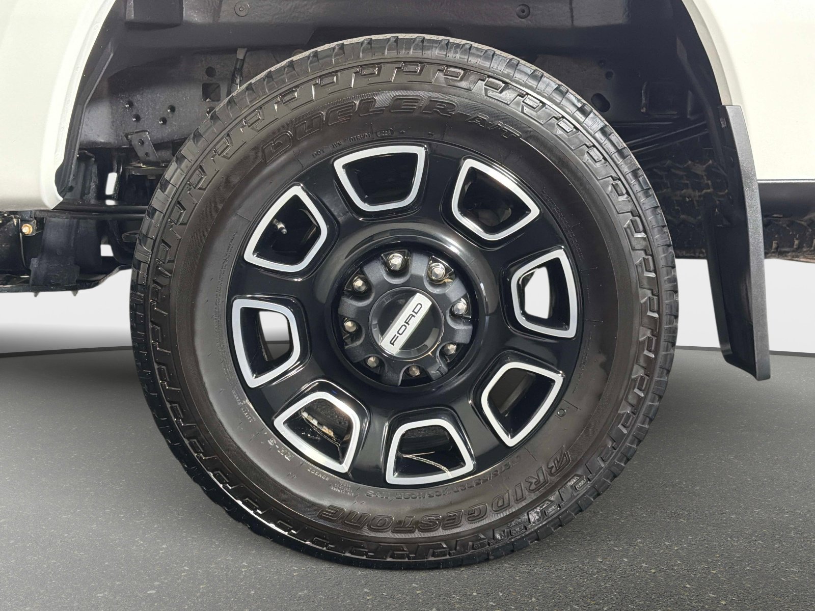 Used 2025 Ford F250 Platinum AWD/4WD image 14