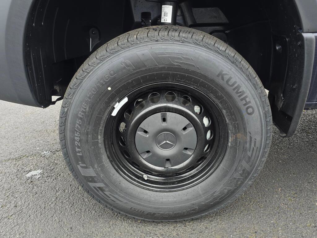 New 2026 Mercedes-Benz Sprinter 144 Cargo image 10