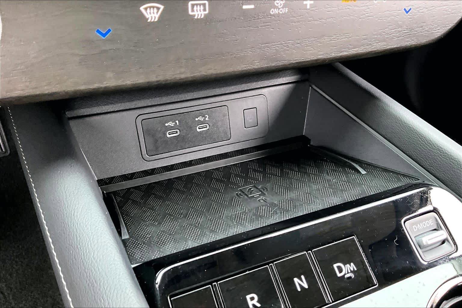 Certified 2025 Nissan Murano SV image 31
