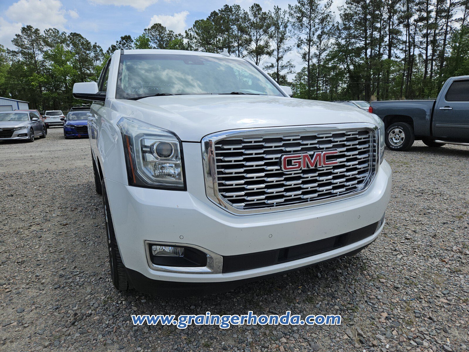 Used 2019 GMC Yukon Denali w/ Denali Ultimate Package image 4