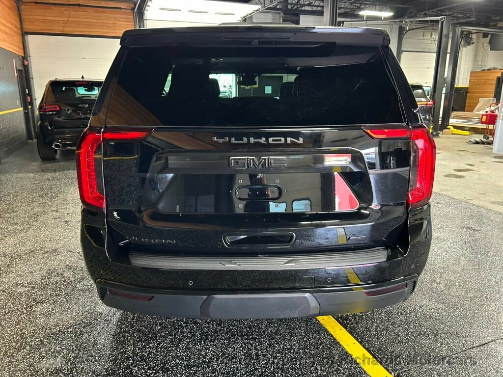 Used 2023 GMC Yukon SLE w/ Gmc Pro Safety Plus Package AWD/4WD image 4