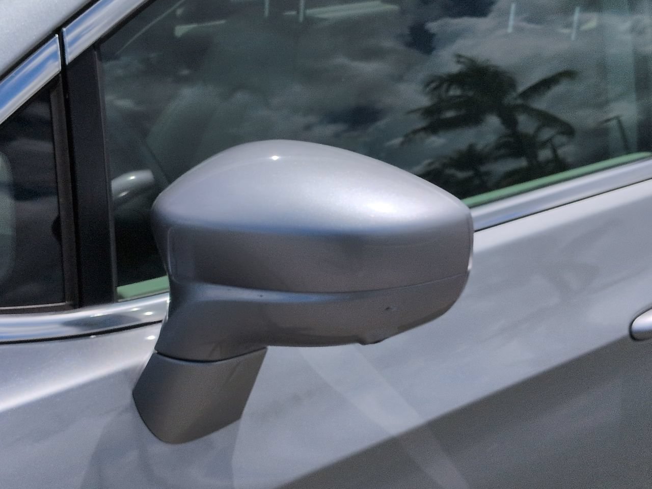 Used 2019 Chrysler Pacifica Touring-L Plus w/ Advanced Safetytec Group FWD image 12