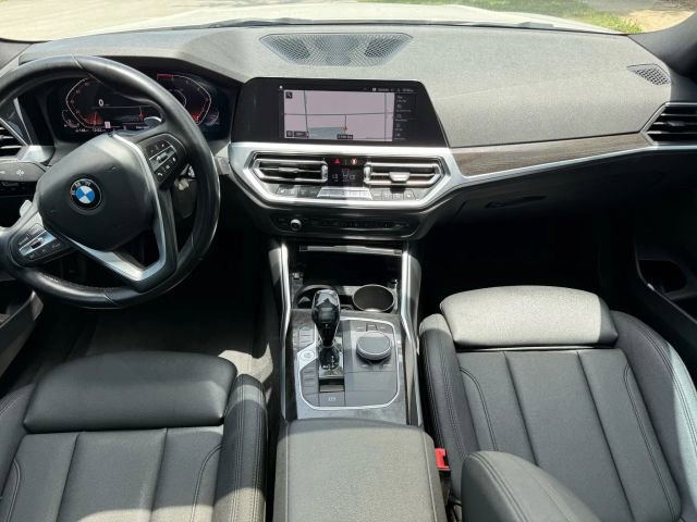 Used 2020 BMW 330i xDrive Sedan w/ Convenience Package image 21