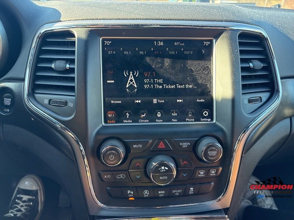 Used 2018 Jeep Grand Cherokee Laredo image 18