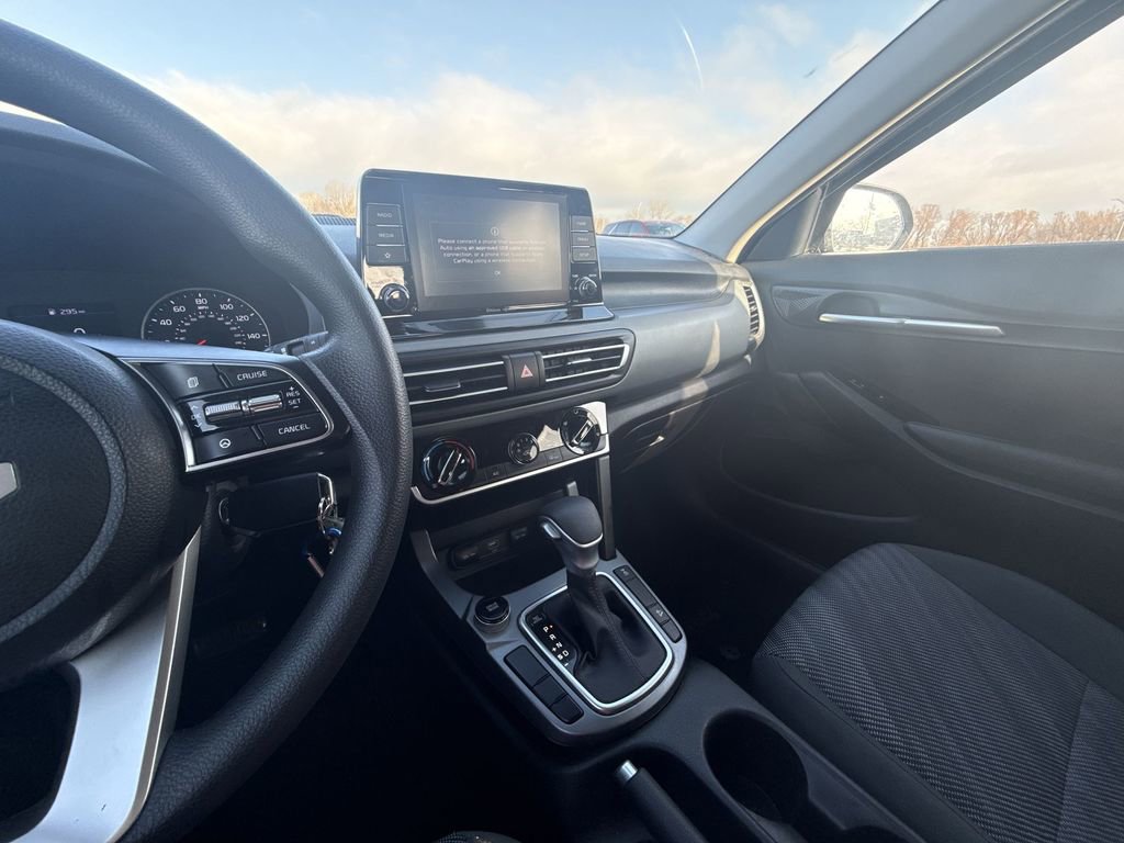 Used 2023 Kia Seltos LX image 19