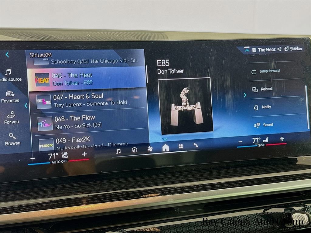 Used 2026 BMW X6 xDrive40i w/ Climate Comfort Package image 15