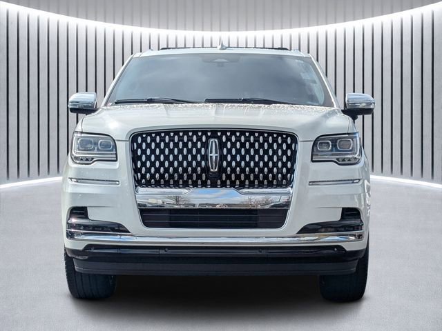 Used 2022 Lincoln Navigator Black Label AWD/4WD image 10