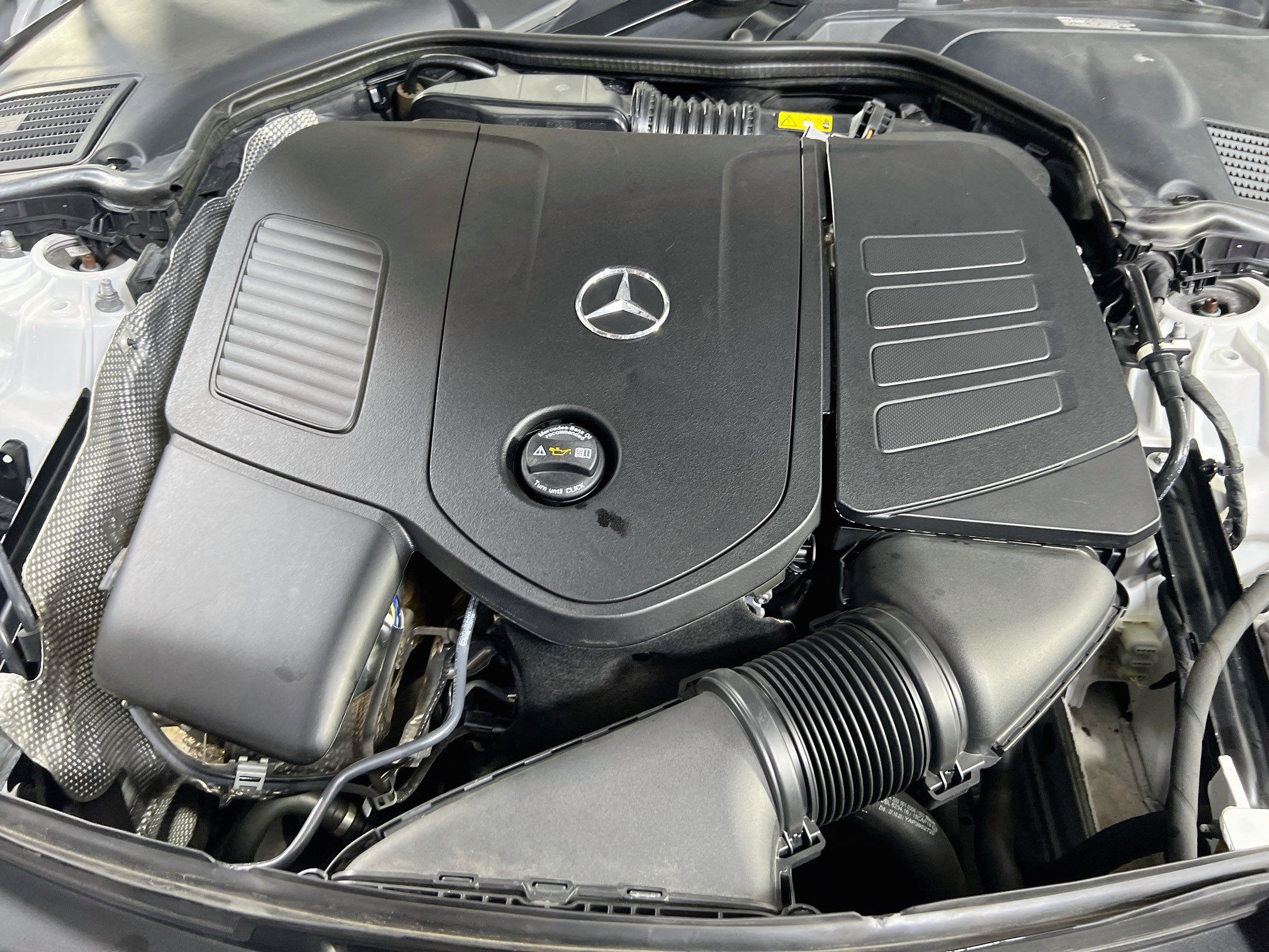 Used 2022 Mercedes-Benz C 300 4MATIC Sedan image 29