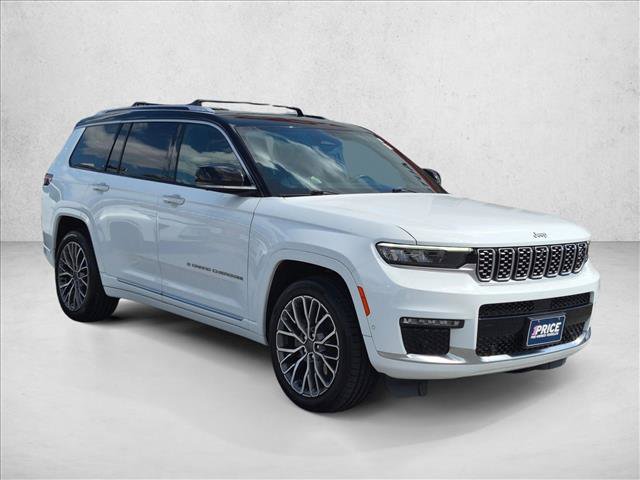 Used 2023 Jeep Grand Cherokee L Summit AWD/4WD image 3