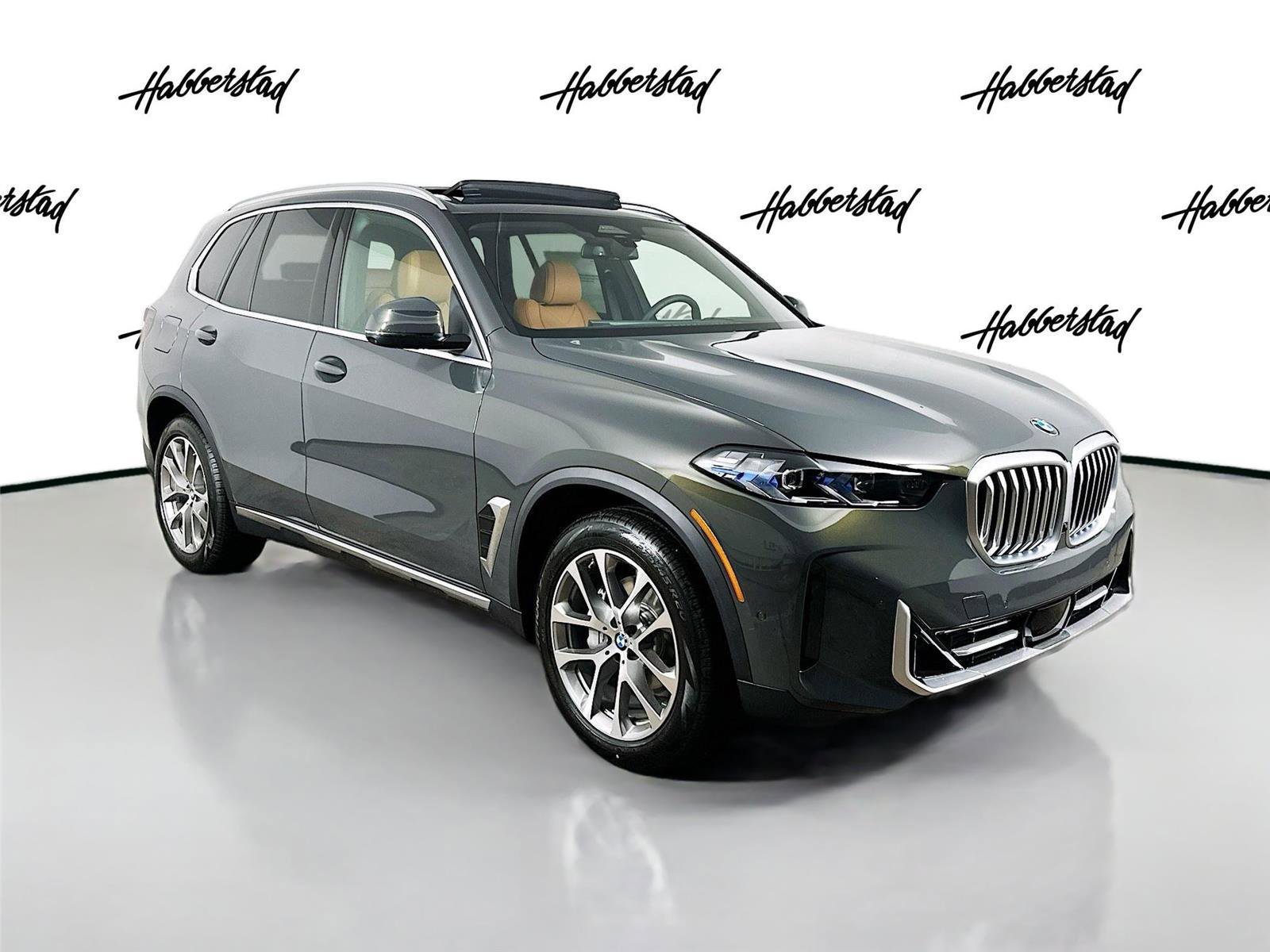 New 2026 BMW X5 xDrive40i w/ Premium Package image 3