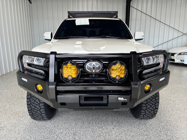 Used 2020 Toyota Land Cruiser AWD/4WD image 5