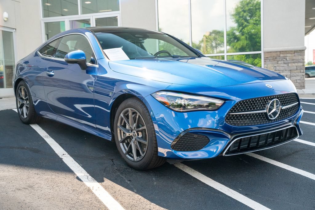 Used 2024 Mercedes-Benz CLE 300 4MATIC Coupe image 8