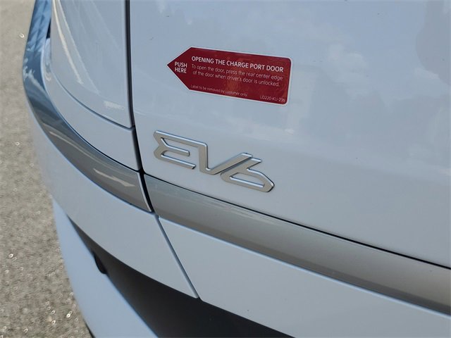New 2025 Kia EV6 Light w/ Light LR Technology Package image 5