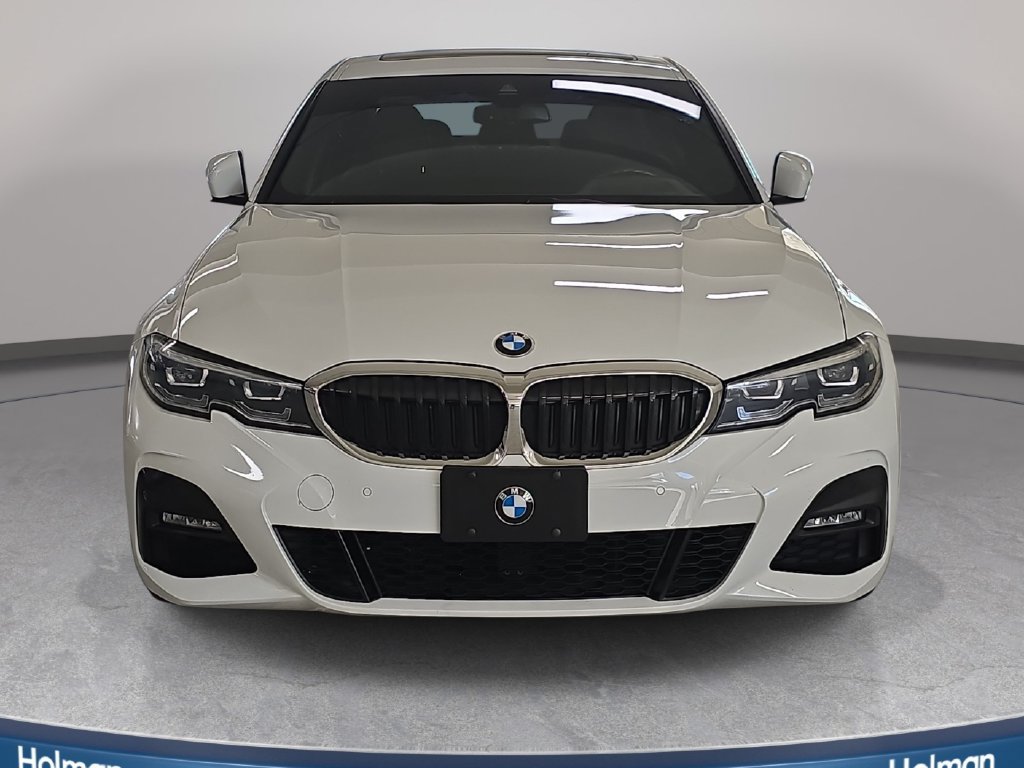 Certified 2020 BMW 330i Sedan w/ M Sport Package RWD image 3