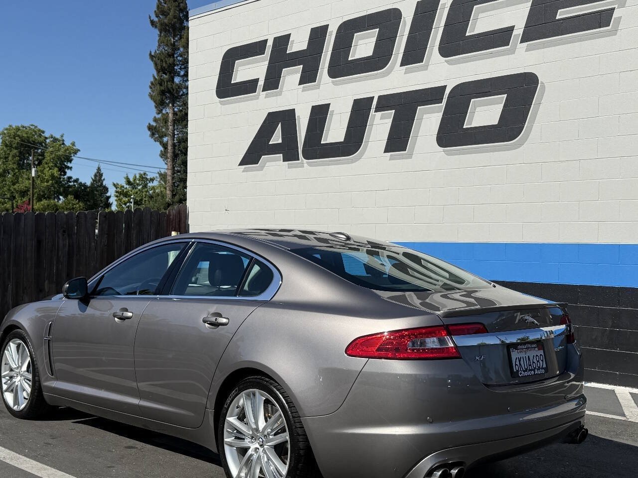Used 2010 Jaguar XF Supercharged RWD image 22