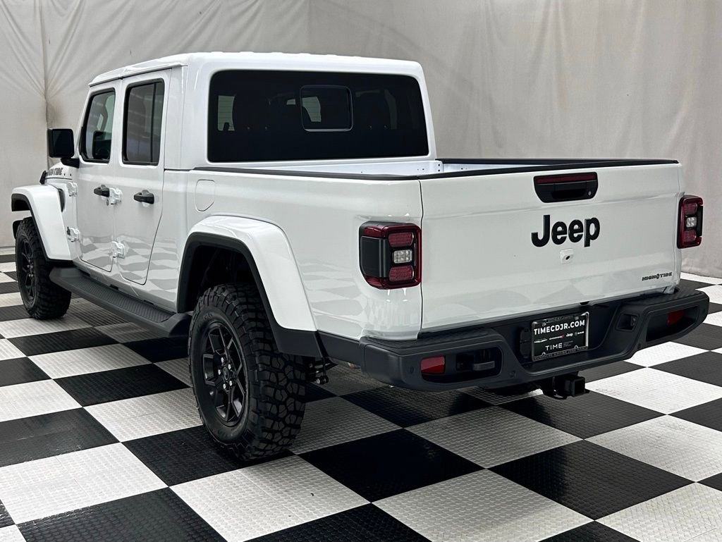 New 2025 Jeep Gladiator Sport image 6